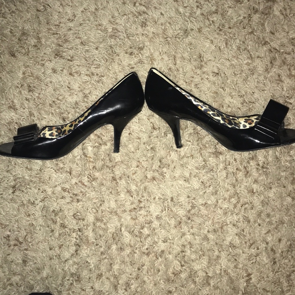 Pumps - Picture 3 of 3